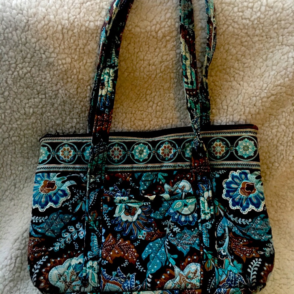 Vera Bradley retired pattern purse
